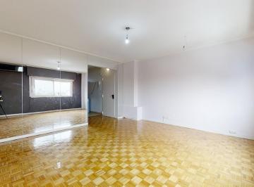 Departamento · 67m² · 4 Ambientes · 1 Cochera · Venta Departamento 4 Amb C/ Cochera Sobre Av Gaona Al 2900