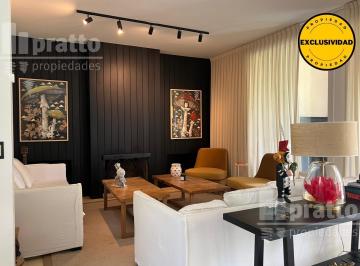 Casa · 220m² · 6 Ambientes · 3 Cocheras · Casa en Barrio Las Palmas a La Laguna - Alquiler