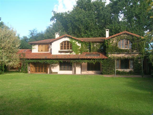 Casa · 150m² · 2 Dormitorios · 1 Cochera