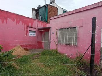 Casa · 43m² · 2 Ambientes · Lote en Venta en El Palomar