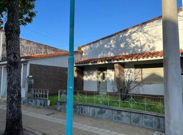 Casa · 137m² · 3 Dormitorios · 1 Cochera · Pueyrredon 600