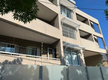 Departamento · 115m² · 4 Ambientes · 1 Cochera · Departamento en Venta en Barrio Bombal