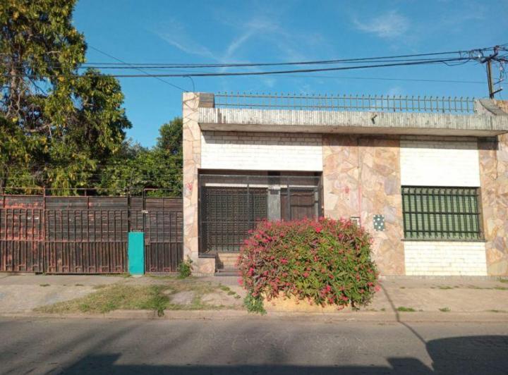 Casa · 3 Dormitorios · 1 Cochera