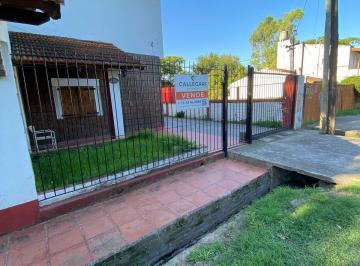 Casa de 5 ambientes, Berazategui · Casa en Venta de 5 Ambientes con Lote de 1200 m² en Florencio Varela Centro