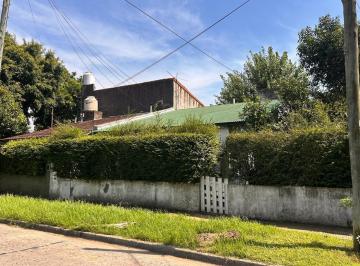 Casa · 85m² · 2 Ambientes · Casa en Martínez Alto
