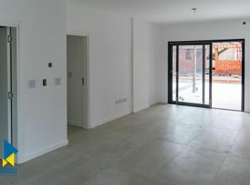 Departamento · 77m² · 3 Ambientes · 1 Cochera · Venta Departamento en Planta Baja de 2 Dorm. en Barrio Jardin Complejo Cerrado