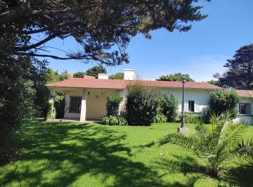 Casa de 4 ambientes, Pinamar · Codigo 669 - Casa en Venta Zona Centro Pinamar - 3 Dorm. - Garage
