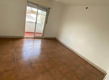 Departamento de 2 ambientes, General San Martín · Departamento 2amb. con Terraza en Alquiler