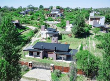 Casa de 3 ambientes, Santa Mónica · Complejo de 4 Cabañas en Santa Mónica - Zona Mate de Luna