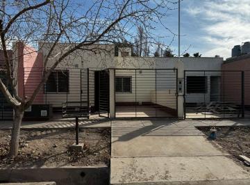 Casa · 60m² · 3 Ambientes · 1 Cochera · Casa a Estrenar en Jesus Nazareno