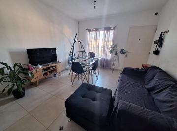 Departamento · 50m² · 2 Ambientes · 1 Cochera · Venta 2 Ambientes