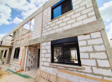 Casa · 46m² · 3 Ambientes · Venta Casa 1 Dormitorio Atahualpa Patio Parillero