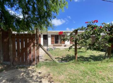 Casa · 112m² · 5 Ambientes · 1 Cochera · Venta 2 Casas Solymar, 5 Dorm., 2 Baños