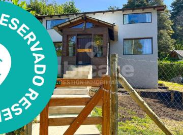 Casa · 103m² · 6 Ambientes · Casa en Venta de 4 Dorm. en El Faldeo Bariloche
