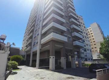 Departamento · 31m² · 1 Ambiente · 1 Cochera · Venta de Departamento, Monoambiente, Divisible, en Florida, Vicente Lopez