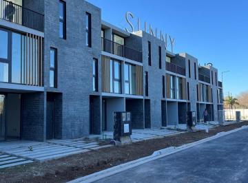 Casa · 196m² · 4 Ambientes · 1 Cochera · Casa Triplex en Venta en Rincón de Milberg, Tigre, G. B. a. Zona Norte
