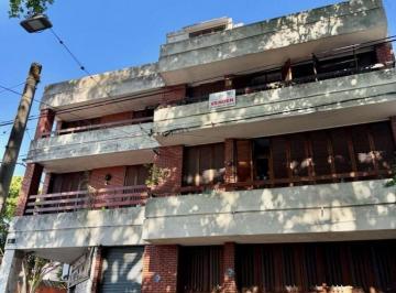 Departamento · 93m² · 4 Ambientes · Excelente Semipiso Echesortu Carriego y Mendoza