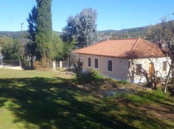 Casa de 2 ambientes, Río Ceballos · Se Vende Propiedad con Amplio Parque en Rio Ceballos