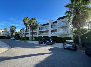 Departamento · 95m² · 2 Ambientes · 1 Cochera · Departamento - Boulevard del Sol