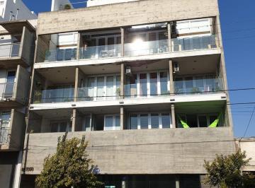 Departamento · 80m² · 4 Ambientes · 2 Cocheras · Departamento en Alta Cordoba