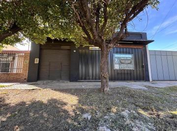 Bodega-Galpón · 80m² · En Venta Galpon en Merlo Sur
