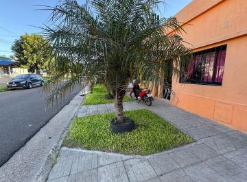 Casa · 72m² · 2 Dormitorios · 1 Cochera · Vendo Casa en Concepción del Uruguay, Entre Ríos