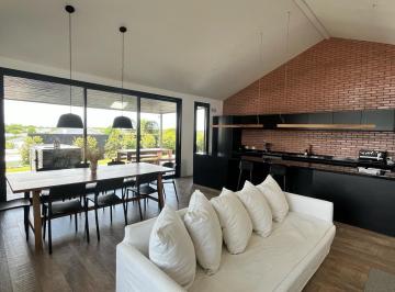 Casa · 280m² · 4 Ambientes · 3 Cocheras · Costa Esmeralda Casa en Venta Senderos IV Lote 499
