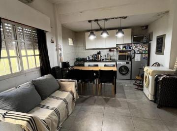 PH · 61m² · 3 Ambientes · PH 3 Amb con Terraza y Parrilla Santos Lugares