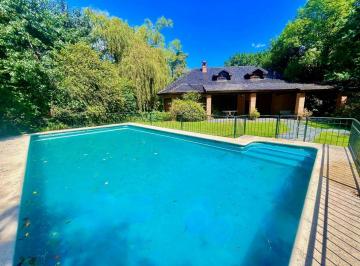 Casa · 180m² · 4 Ambientes · 1 Cochera · Highland Park: Casa en Venta Al Golf 3 Dorm C/ Dep