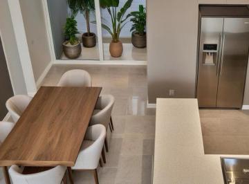 PH · 160m² · 4 Ambientes · 1 Cochera · Venta Casa en PH - Reciclada y Amoblada