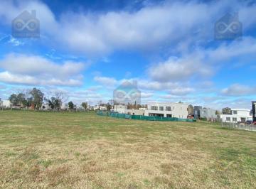 Terreno · 525m² · Terreno Lote en Venta en Santa Lucia, Pilar del Este, Pilar