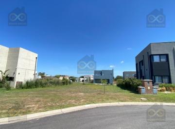 Terreno · 544m² · Terreno Lote en Venta en Santa Lucia, Pilar del Este, Pilar