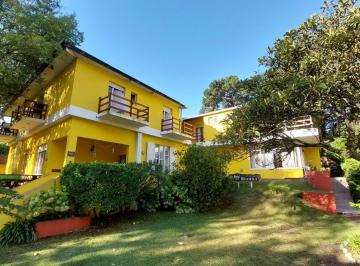 Hotel · 700m² · Hotel - Venta - Villa Gesell - 19 Habitaciones - 2 Dptos - Gas Natural
