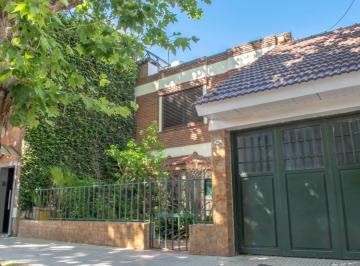 Casa · 162m² · 6 Ambientes · 1 Cochera · Casa Venta Villa Devoto 6 Ambientes Cochera Pileta
