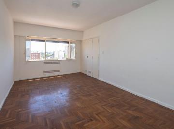 Departamento · 29m² · 1 Ambiente · Imperdible Luminoso Monoambiente Al Contrafrente!