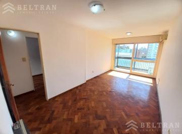 Departamento · 65m² · 4 Ambientes · 1 Cochera · Departamento - Rosario