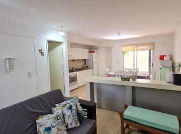 Casa · 80m² · 3 Ambientes · 1 Cochera · Alquiler Casa Duplex en Barrio Procrear - Maipu