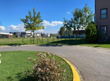 Terreno · 404m² · Lote en Venta en Vila Marina 1 con Amarra Propia