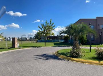 Terreno · 404m² · Lote en Venta en Vila Marina 1 con Amarra Propia
