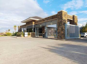 Casa · 125m² · 4 Ambientes · Casa en Venta en Barrio Privado en Luján
