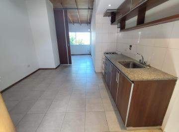 Departamento , Berisso · Monoambiente Dividido - 123 y 63