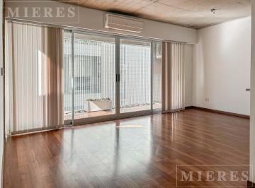 Departamento · 65m² · 3 Ambientes · 1 Cochera · Lindísimo Departamento de Tres Ambientes en Excelente Zona Comercial
