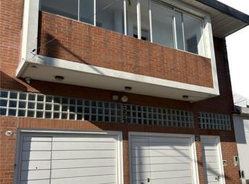 Casa · 330m² · 5 Ambientes · 5 Cocheras · Nuevo Ingreso