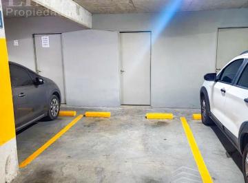 Garage · Cochera Baulera en Condominios del Alto 4