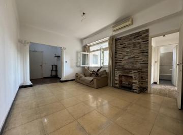 Departamento · 85m² · 4 Ambientes · Venta Villa Crespo: 4 Ambientes - Bajisimas Expensas!