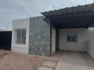 Casa de 5 ambientes, Mayor Drummond · Casa en Barrio Natania 58 - Mayor Drummond