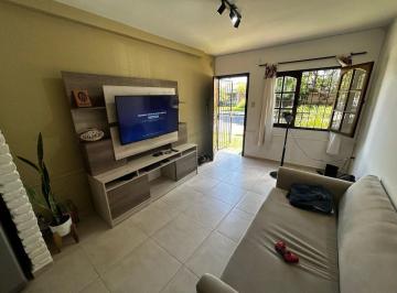 Casa · 47m² · 4 Ambientes · Hermoso Duplex en Cerro de Las Rosas