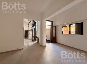 PH · 101m² · 5 Ambientes · Venta PH 4 Ambientes Mas Dependencia con Patio y Terraza Propia Sin Expensas en Caballito