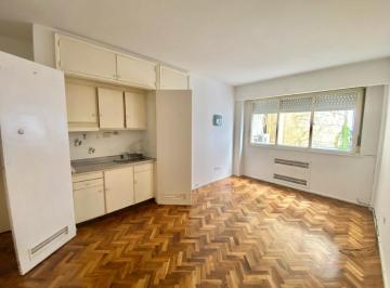 Departamento · 25m² · 1 Ambiente · Muy Luminoso. Impecable. Baño Completo.