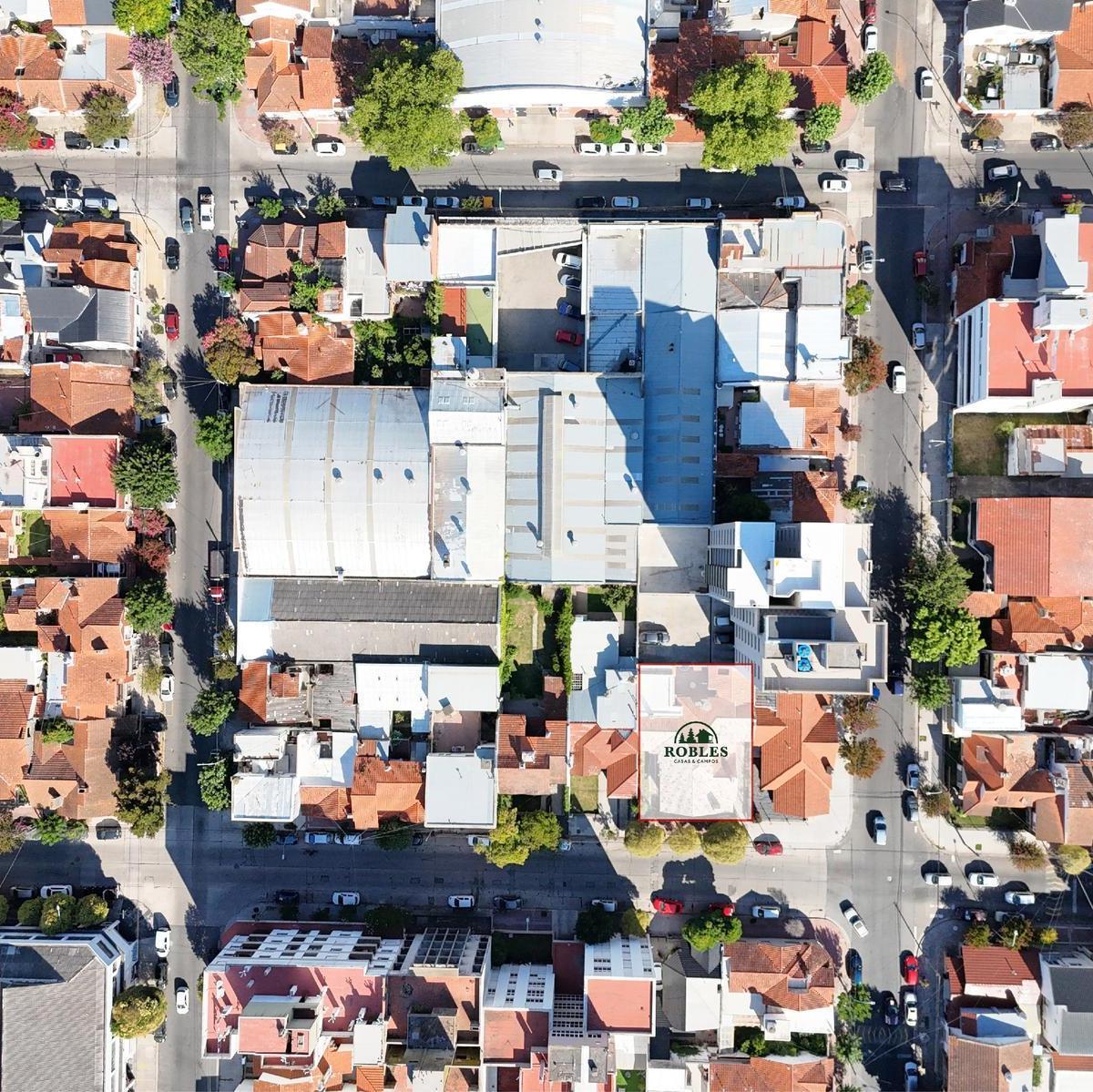 Terreno de 380m² en San Juan, apto desarrollo — Av. Independencia